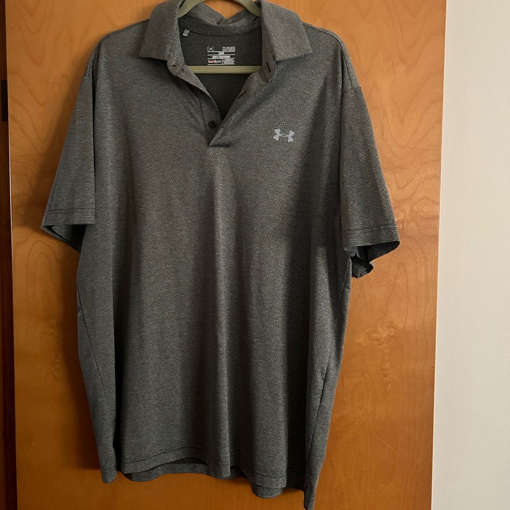 Under Armer Polo shirt size men’s XL